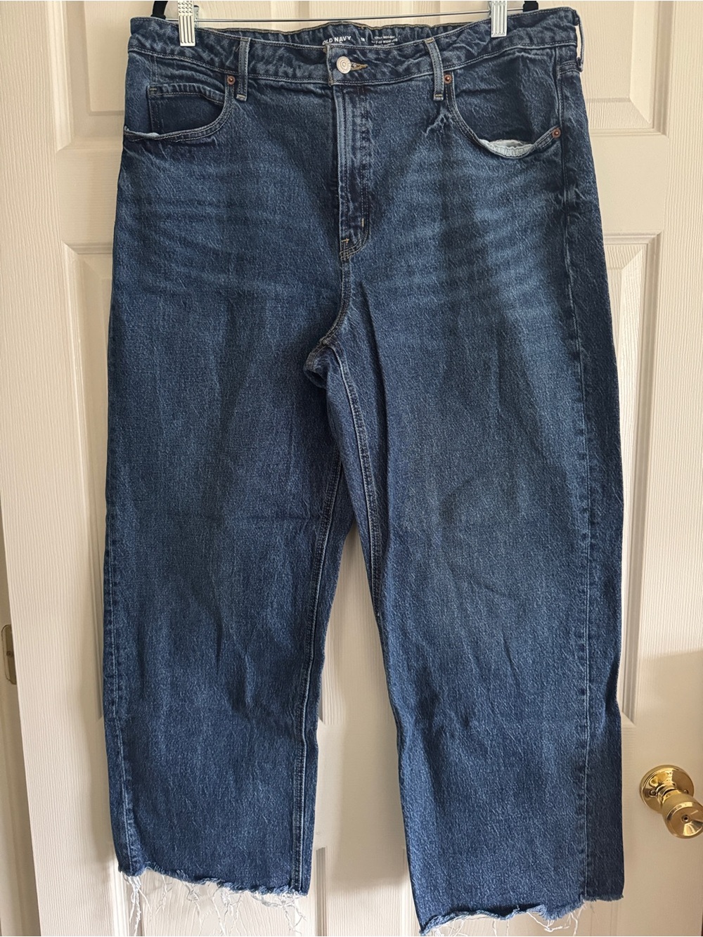 Extra High-Rise Sky-Hi Wide Leg Jeans in Medium Wash | Old Navy, Size 18